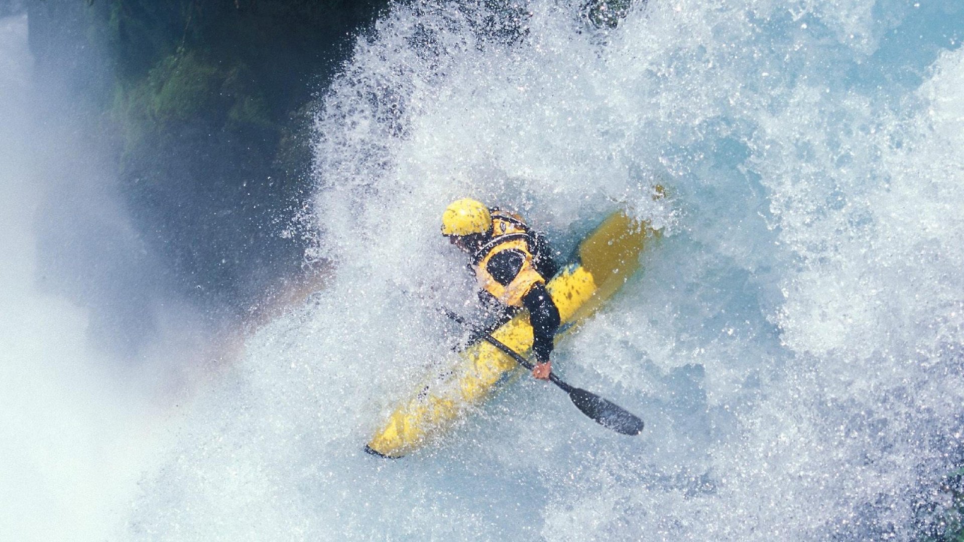 中国体育产业迎来黄金发展期，政策驱动与消费升级双轮驱动